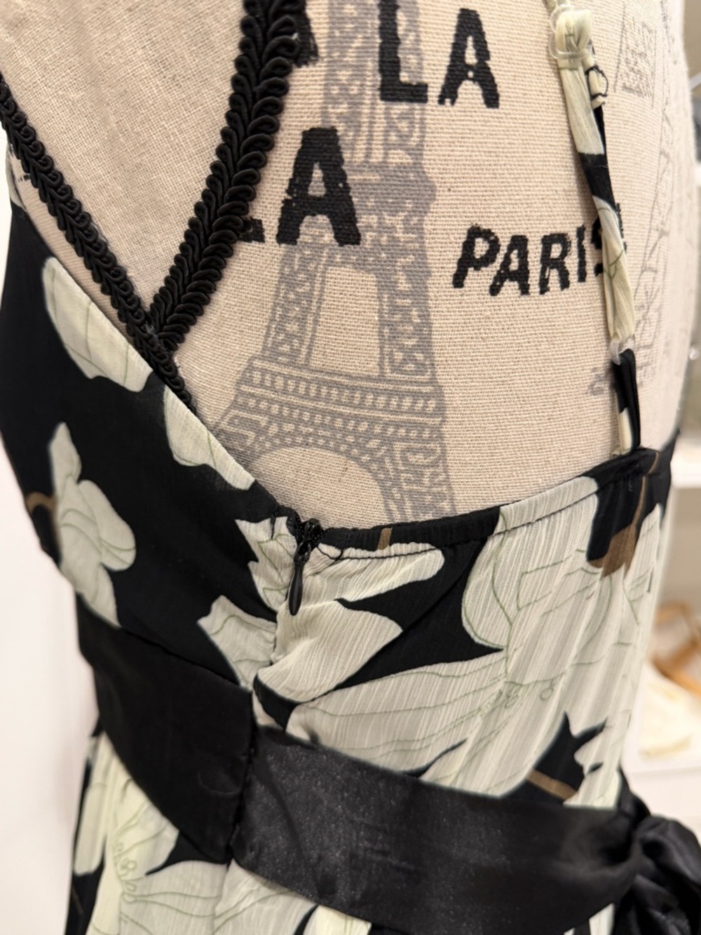 Costa Blanca Black Dress with Cream Floral Print - Picture 7 of 16